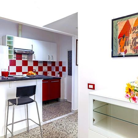 Hostly - Sant'Orsola Suite Apartment Roma Exterior foto